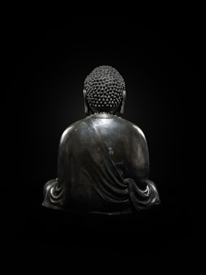 Lot 188 - AN IMPORTANT AND MASSIVE (80.5 CM) BRONZE TEMPLE FIGURE OF AMITABHA BUDDHA, EDO PERIOD