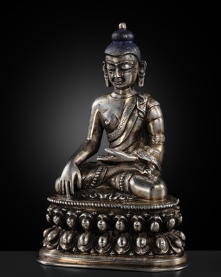 Lot 325 - A SILVER FIGURE OF BUDDHA SHAKYAMUNI, TIBETAN-CHINESE, 18TH-19TH CENTURY