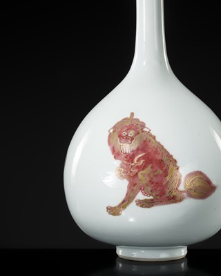 Lot 161 - AN ABSOLUTELY PERFECT AND THUS EXTREMELY RARE GILT AND COPPER-RED ‘THREE BEASTS’ BOTTLE VASE, KANGXI PERIOD
