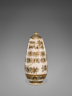 Lot 1568 - A FINE SATSUMA CERAMIC VASE DEPICTING A DAIMYO PROCESSION