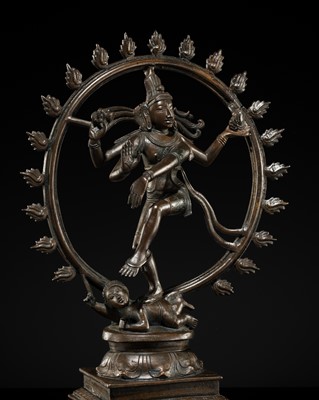 Lot 372 - A BRONZE FIGURE OF SHIVA NATARAJA, SOUTH INDIA
