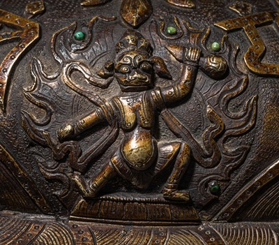 Lot 33 - A KAPALA (SKULL CUP) WITH SEPARATE COPPER ALLOY COVER AND STAND, TIBET, 18TH-19TH CENTURY