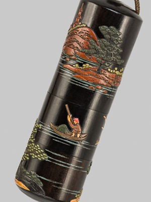 Lot 5 - A RARE THREE-CASE RYUKYUAN TSUIKIN LACQUER INRO WITH A FINE KURUMI NETSUKE OF DARUMA