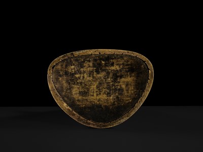 Lot 28 - A TWO-TONE GILT COPPER-ALLOY FIGURE OF GUANYIN, KANGXI-YONGZHENG PERIOD