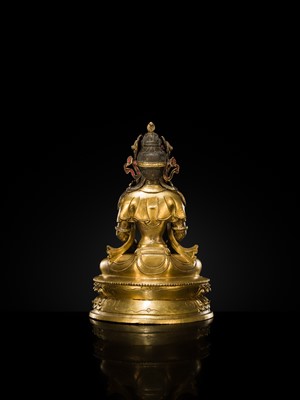 Lot 29 - A FINELY INLAID GILT-BRONZE FIGURE OF AMITAYUS, EARLY QING DYNASTY