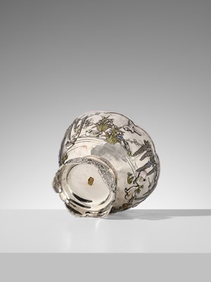 Lot 14 - TOUNSAI MASAKATSU: AN IMPRESSIVE AND LARGE CLOISONÉ ENAMELED SILVER PUNCH BOWL