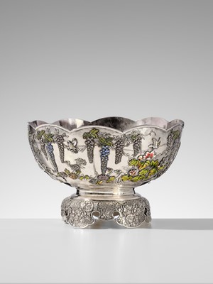 Lot 14 - TOUNSAI MASAKATSU: AN IMPRESSIVE AND LARGE CLOISONÉ ENAMELED SILVER PUNCH BOWL