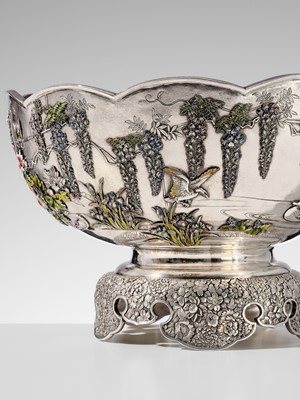 Lot 14 - TOUNSAI MASAKATSU: AN IMPRESSIVE AND LARGE CLOISONÉ ENAMELED SILVER PUNCH BOWL