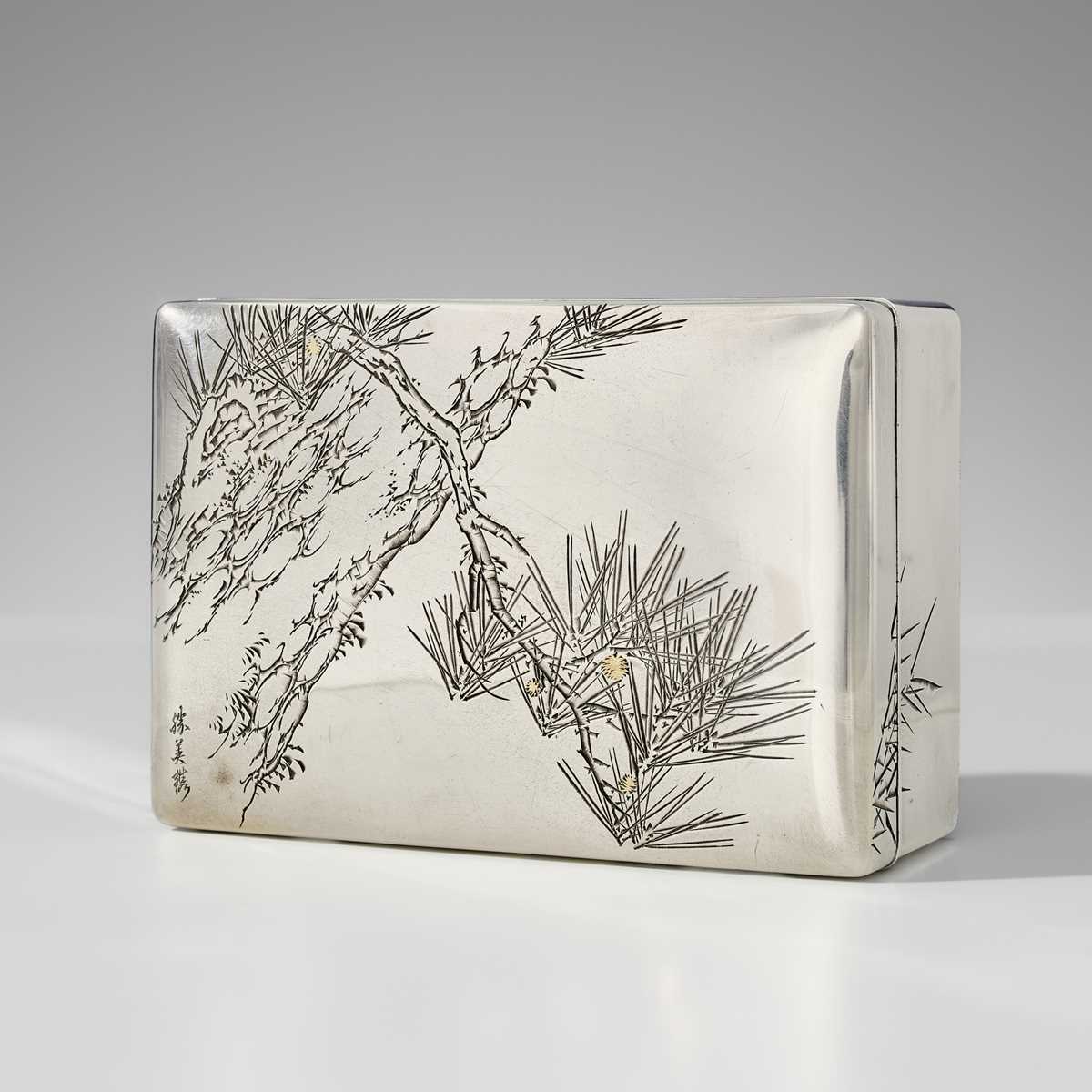 KATSUYOSHI FOR THE HATTORI COMPANY: A FINE SILVER BOX AND COVER