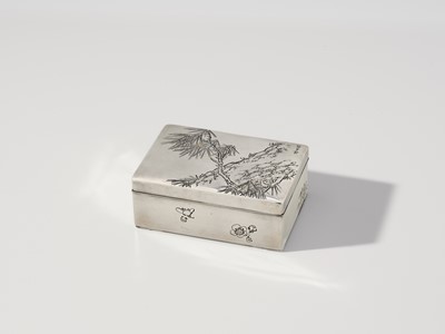 KATSUYOSHI FOR THE HATTORI COMPANY: A FINE SILVER BOX AND COVER