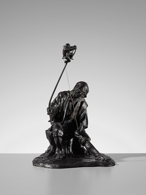 Lot 1 - GENRYUSAI SEIYA: A HUMOROUS AND LARGE BRONZE OKIMINO OF A SARUMAWASHI WITH MONKEY