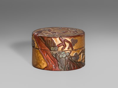Lot 1561 - A LACQUER BOX AND COVER DEPICTING A PINE TREE