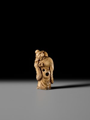 Lot 135 - A FINE OSAKA SCHOOL IVORY NETSUKE OF HOTEI WITH TWO BOYS, ATTRIBUTED TO HIDEMASA