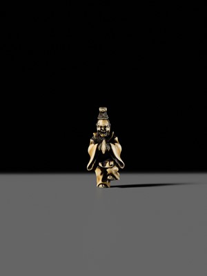 Lot 133 - HIDEMASA: A FINE IVORY NETSUKE OF A COURTIER