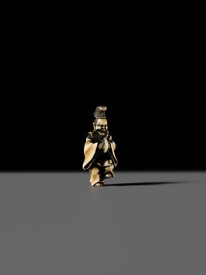 Lot 133 - HIDEMASA: A FINE IVORY NETSUKE OF A COURTIER