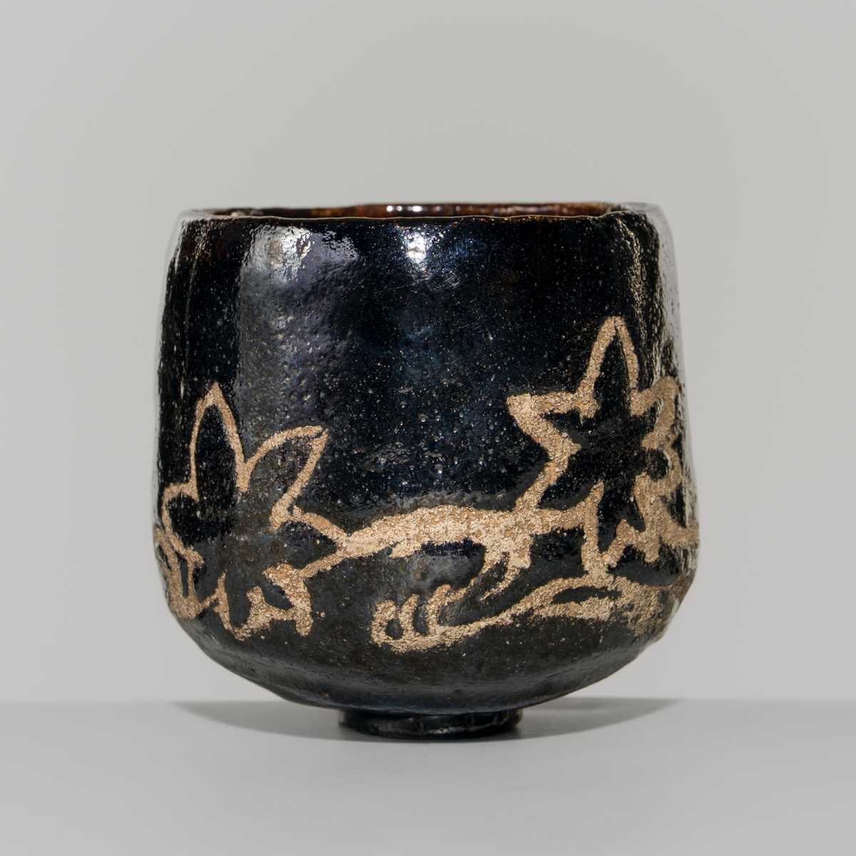 Lot 240 - A KENZAN CHAWAN (TEA BOWL)