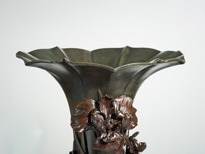 Lot 13 - A SUPERB AND LARGE ‘IRIS’ BRONZE VASE