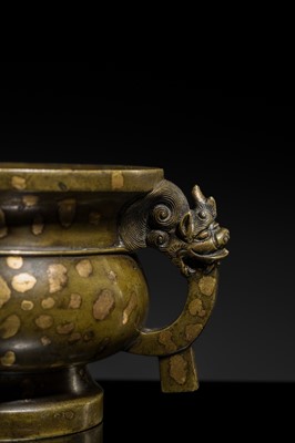 A FINE GOLD-SPLASHED BRONZE CENSER, GUI, 17TH-18TH CENTURY