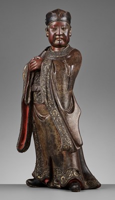 Lot 467 - A GILT AND LACQUERED LARGE WOOD FIGURE OF A DIGNITARY, JIAJING