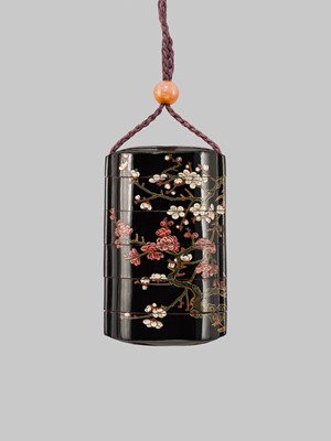 Lot 17 - A RARE FIVE-CASE LACQUER INRO DEPICTING A BLOSSOMING PRUNUS TREE