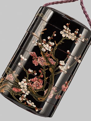 Lot 17 - A RARE FIVE-CASE LACQUER INRO DEPICTING A BLOSSOMING PRUNUS TREE