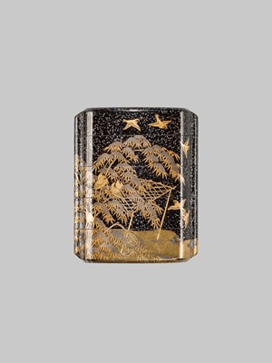 Lot 20 - A MAGNIFICENT FOUR-CASE TOGIDASHI LACQUER INRO DEPICTING SPARROWS AMIDST FALLING SNOW