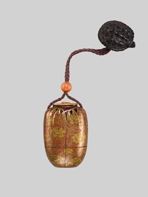 Lot 38 - A RARE TWO-CASE GOLD LACQUER ‘CHAIRE AND SHIFUKU’ INRO