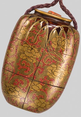 Lot 38 - A RARE TWO-CASE GOLD LACQUER ‘CHAIRE AND SHIFUKU’ INRO