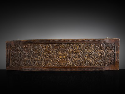 A FINE GILT WOOD MANUSCRIPT COVER, 15TH CENTURY