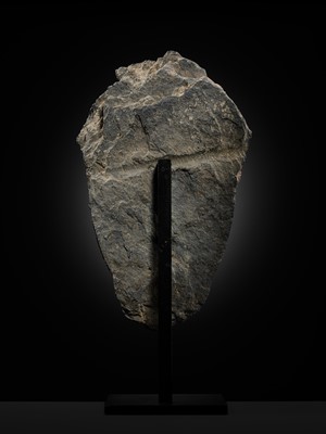 A LARGE GRAY SCHIST HEAD OF BUDDHA SHAKYAMUNI, ANCIENT REGION OF GANDHARA, 1ST-4TH CENTURY