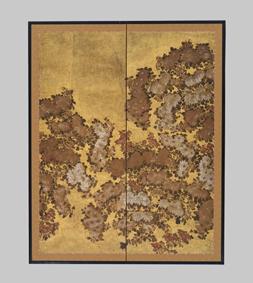 Lot 309 - A FINE TWO-PANEL BYOBU (FOLDING SCREEN) DEPICTING CHRYSANTHEMUMS