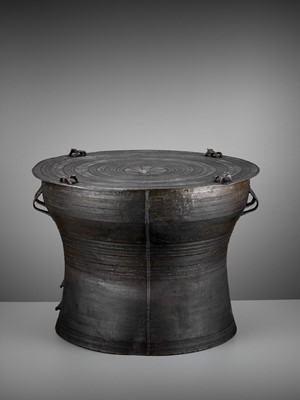 Lot 771 - A MASSIVE BRONZE RAIN DRUM, 19TH CENTURY OR EARLIER