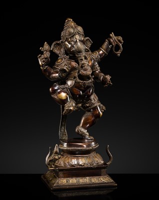 Lot 362 - A FINE BRONZE FIGURE OF THE DANCING GANESHA