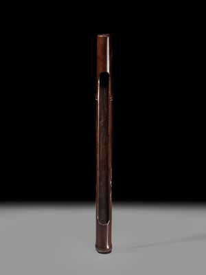 Lot 58 - KOKEI: A RARE AND LARGE WOOD KISERUZUTSU (PIPE CASE) DEPICTING DARUMA