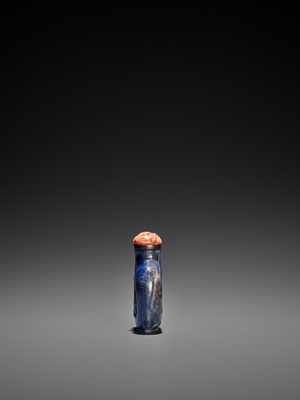 Lot 364 - A SAPPHIRE SNUFF BOTTLE, POSSIBLY IMPERIAL, QING DYNASTY