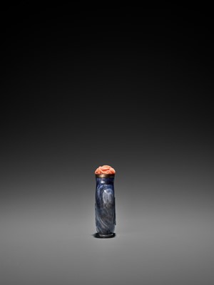 Lot 364 - A SAPPHIRE SNUFF BOTTLE, POSSIBLY IMPERIAL, QING DYNASTY