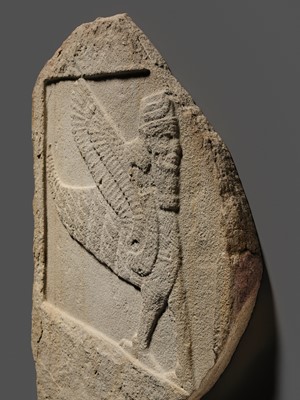 Lot 64 - AN EXTREMELY RARE AND IMPORTANT SANDSTONE RELIEF FRAGMENT DEPICTING A SCORPION-MAN, GIRTABLULLÛ, NEO-BABYLONIAN, 8TH-6TH CENTURY BC