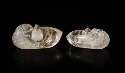 Lot 53 - A PAIR OF GILT AND INCISED ROCK CRYSTAL ‘GEESE’ VESSELS, LIAO DYNASTY