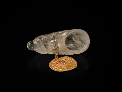Lot 52 - AN EXTREMELY RARE ROCK CRYSTAL ‘BOVINE HEAD’ RHYTON WITH GOLD COVER, LIAO DYNASTY