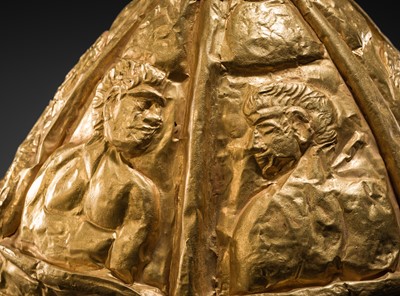 Lot 185 - AN EXCEPTIONAL AND EXTREMELY RARE 23K GOLD RITUAL HELMET, WESTERN EURASIAN STEPPE, POSSIBLY HELLENISTIC OR SCYTHIAN IN THE FIRST MILLENNIUM BC