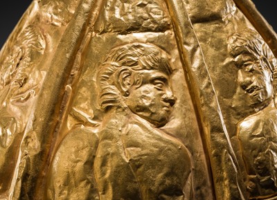 Lot 185 - AN EXCEPTIONAL AND EXTREMELY RARE 23K GOLD RITUAL HELMET, WESTERN EURASIAN STEPPE, POSSIBLY HELLENISTIC OR SCYTHIAN IN THE FIRST MILLENNIUM BC