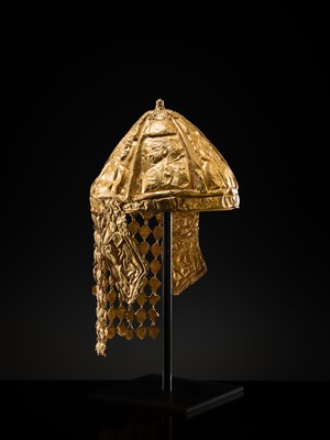 Lot 185 - AN EXCEPTIONAL AND EXTREMELY RARE 23K GOLD RITUAL HELMET, WESTERN EURASIAN STEPPE, POSSIBLY HELLENISTIC OR SCYTHIAN IN THE FIRST MILLENNIUM BC