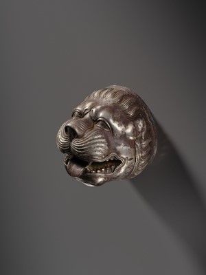 Lot 90 - A SILVER ‘LION HEAD’ PROTOME, NEO-ASSYRIAN TO EARLY ACHAEMENID DYNASTY
