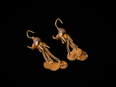 Lot 92 - A PAIR OF GOLD ‘ELEPHANT’ EARRINGS, TAXILA, INDO-GREEK RULE, HELLENISTIC PERIOD