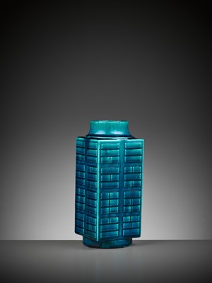 Lot 271 - AN ‘EIGHT TRIGRAMS’ CONG WITH A TRANSLUCENT TURQUOISE GLAZE, KANGXI PERIOD