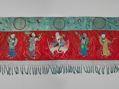 A VERY LARGE (460 CM) EMBROIDERED RED SILK BANNER DEPICTING SHOULAO AND THE EIGHT IMMORTALS (BA XIAN), REPUBLIC PERIOD