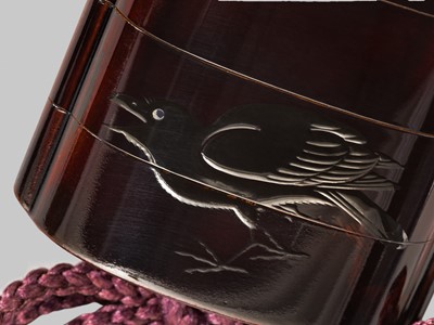 Lot 139 - A THREE-CASE BLACK LACQUER INRO DEPICTING CROWS AT NIGHT