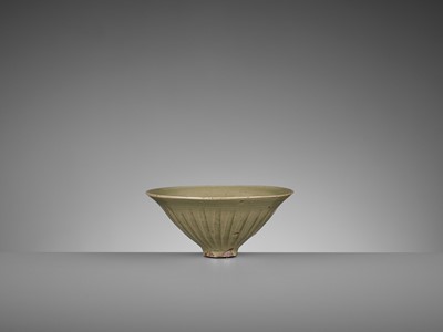 Lot 152 - A YAOZHOU CELADON-GLAZED CONICAL BOWL, NORTHERN SONG