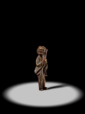 Lot 88 - A POWERFUL SAISHIKI NETSUKE OF SOZUKA BABA AS GAMA SENNIN, STYLE OF YOSHIMURA SHUZAN