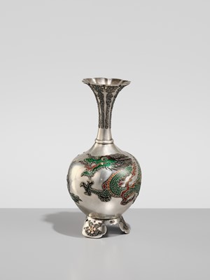 Lot 24 - UJITADA: A SUPERB CLOISONNÉ ENAMEL APPLIED SILVER ‘DRAGON’ VASE